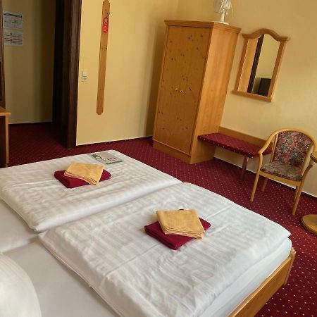 Hotel Garni Am Dippeplatz Quedlinburg Eksteriør billede