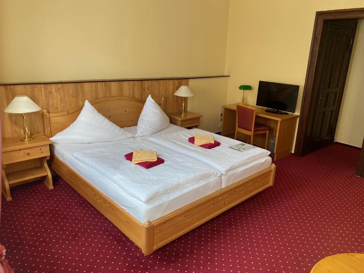 Hotel Garni Am Dippeplatz Quedlinburg Eksteriør billede